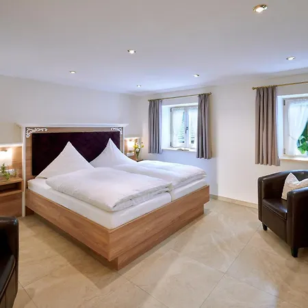 Hotell Im Bonnschloessl 3*