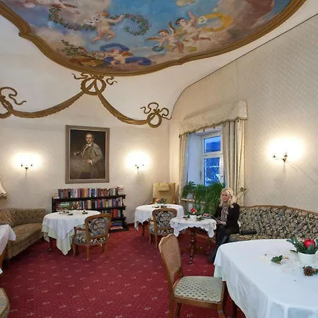 Im Bonnschloessl Hotell