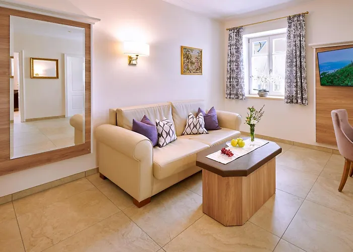 Hotel Bonnschloessl Bernau am Chiemsee