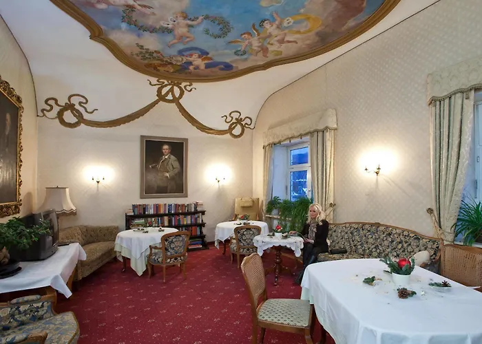 Bonnschloessl Hotel